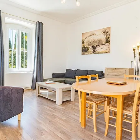 فندق مبيت وإفطار Domaine De L'aufrene Hyères