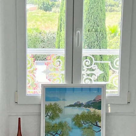Bed & Breakfast Domaine De L'aufrene