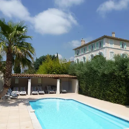 Domaine De L'aufrene