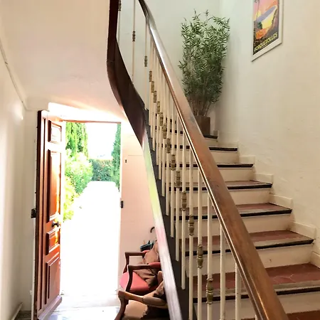 Domaine De L'aufrene Bed and Breakfast 3*