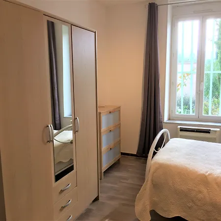 Bed & Breakfast Domaine De L'aufrene 3*