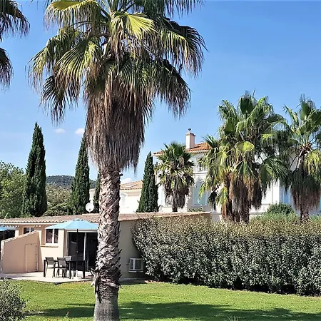 Domaine De L'aufrene Oda ve Kahvaltı
