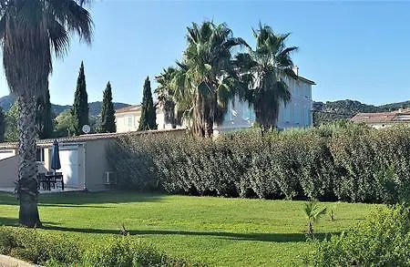 فندق مبيت وإفطار Domaine De L'aufrene